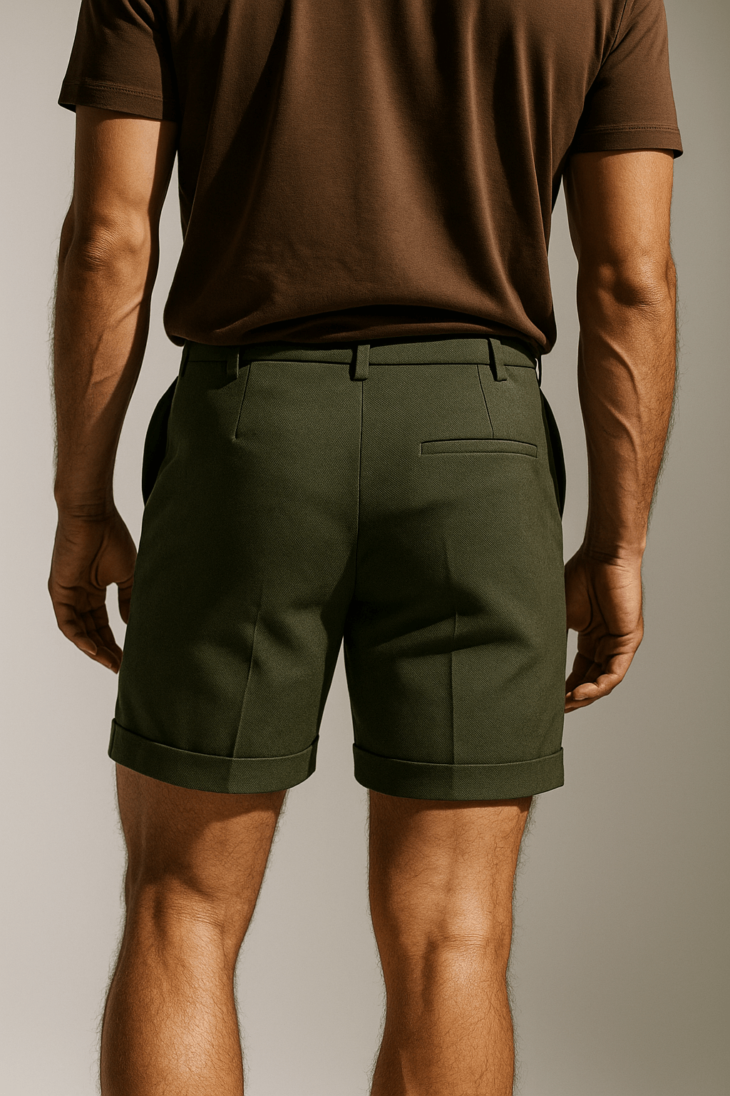 Men's Shorts with Pleats and Pockets – Green and Versatile