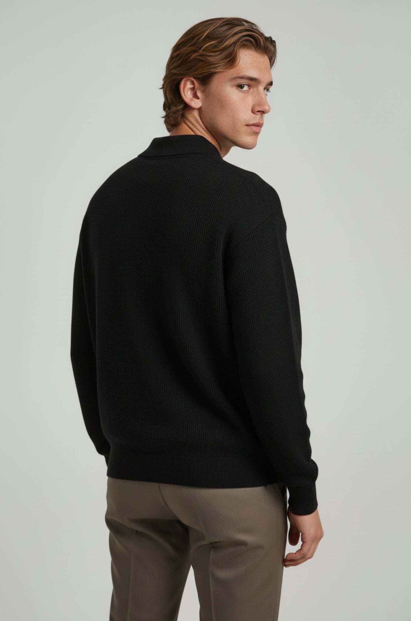 Knitted Shirt with Lapel Collar – Regular Fit Casual Knit Top with men