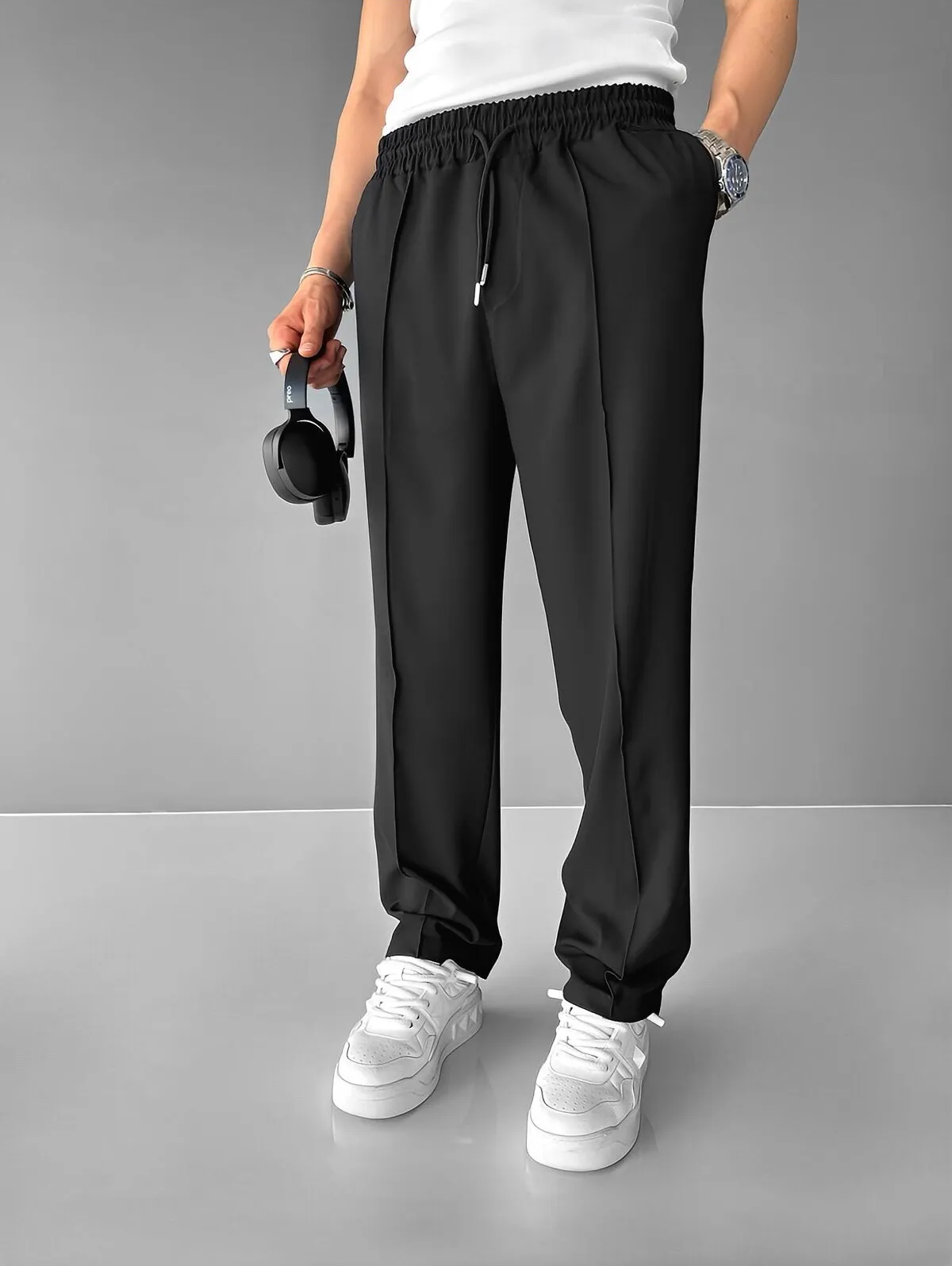 Pleated Chino Trousers