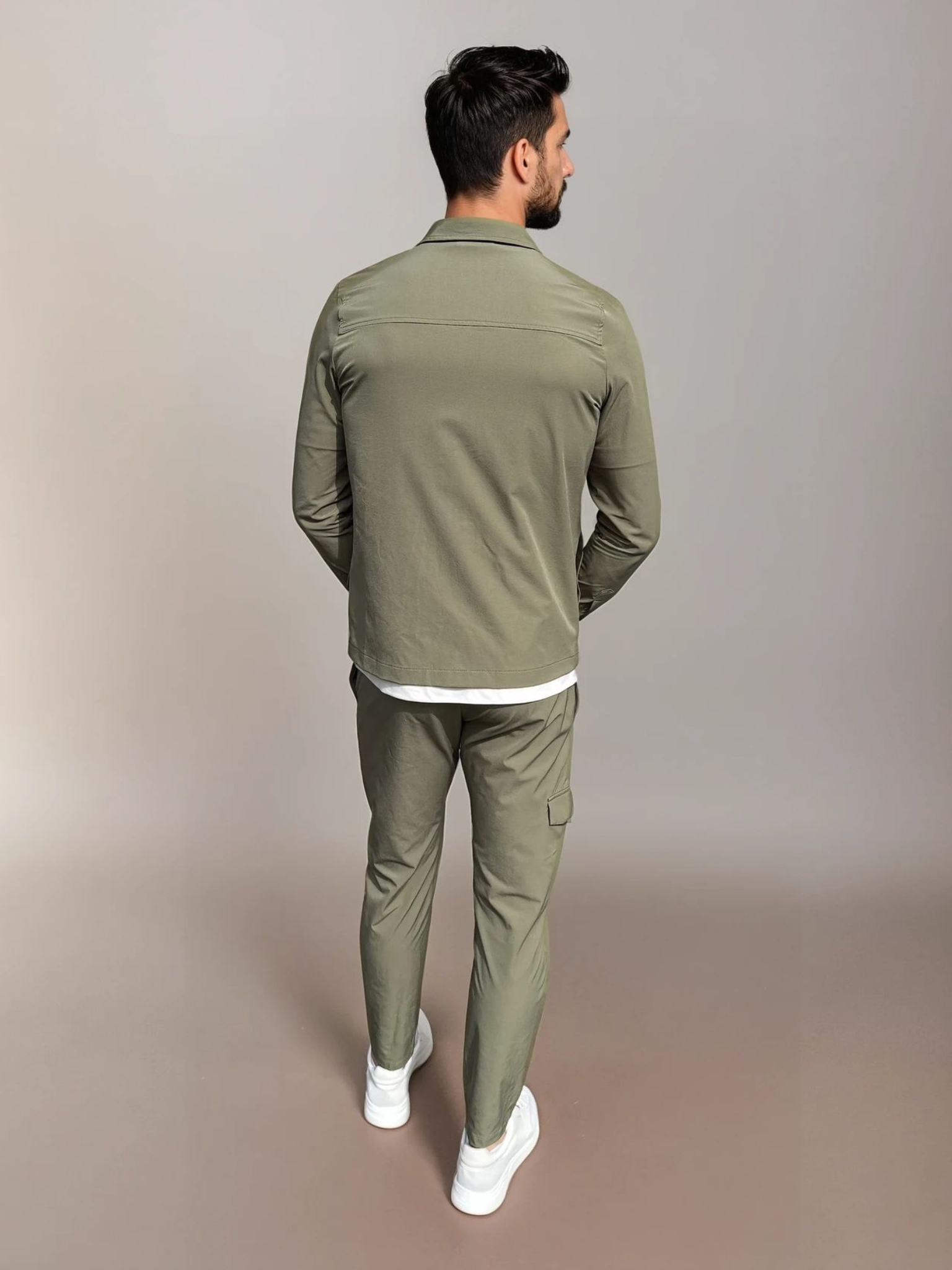 Travel Tech Vest - Olive