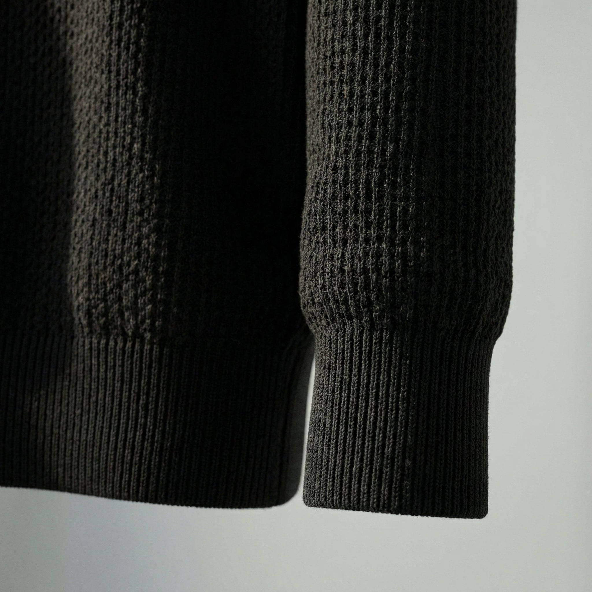 Knitted Shirt with Lapel Collar – Regular Fit Casual Knit Top with men