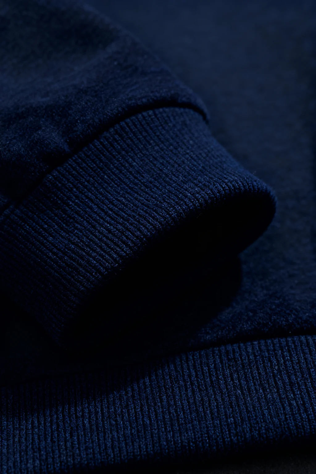 Men's Sweatshirt with Contrast Collar and Polo Neck – Dark Blue