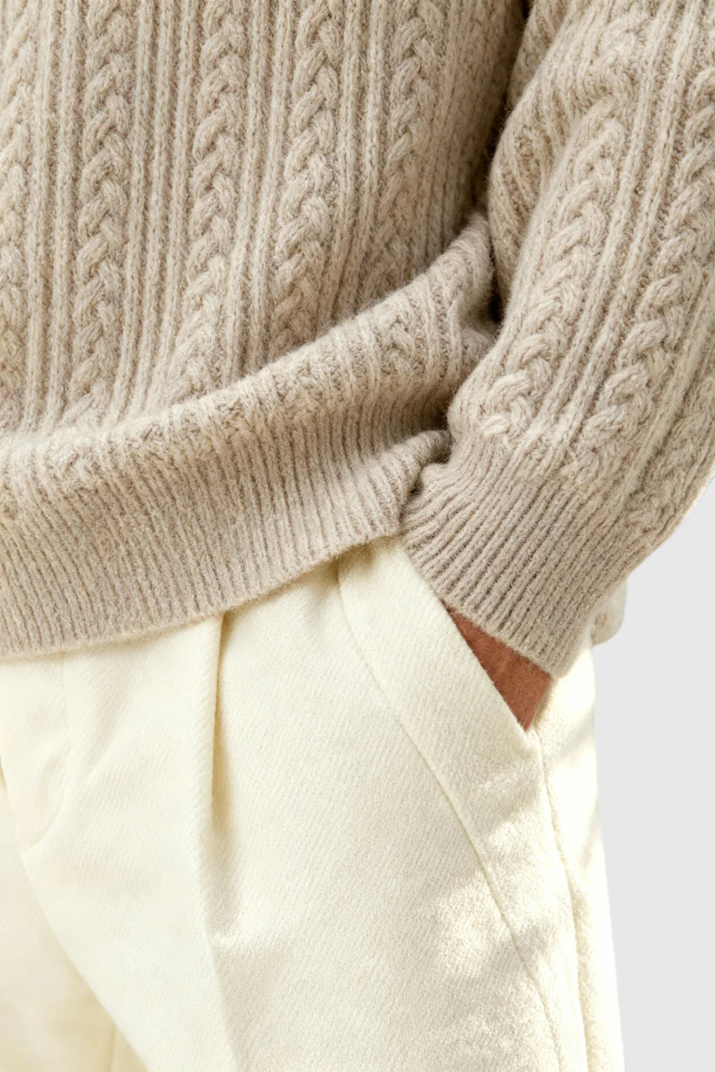 Men's Cable Knit Sweater with Small V-Neck – Oatmeal