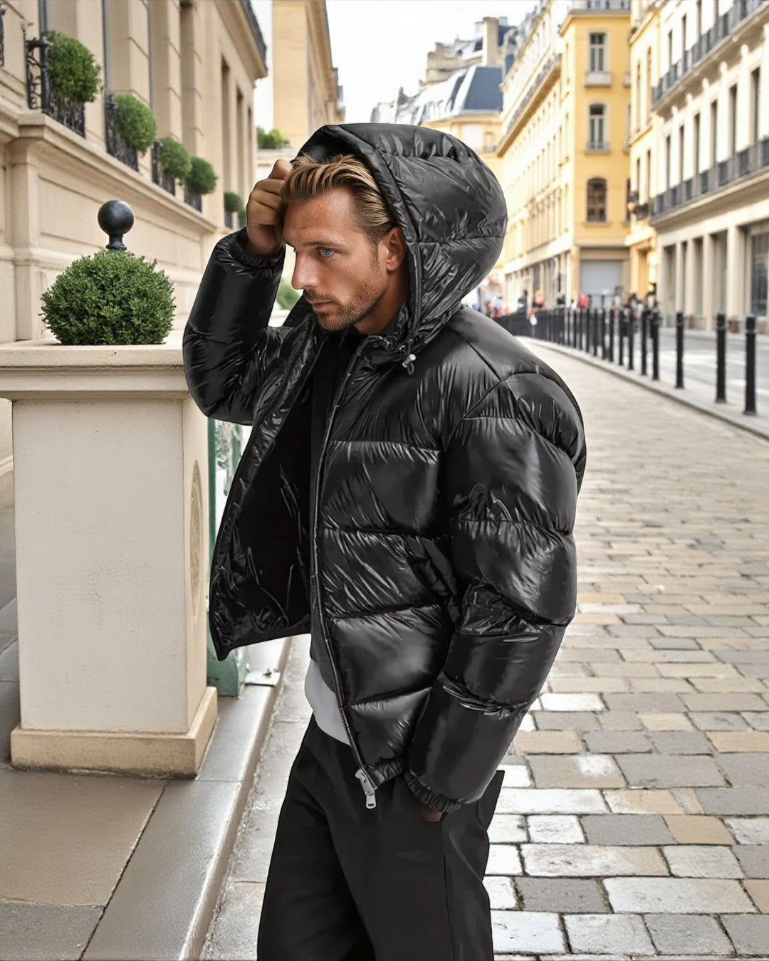 Montreux Featherlight Down Puffer Jacket - Black