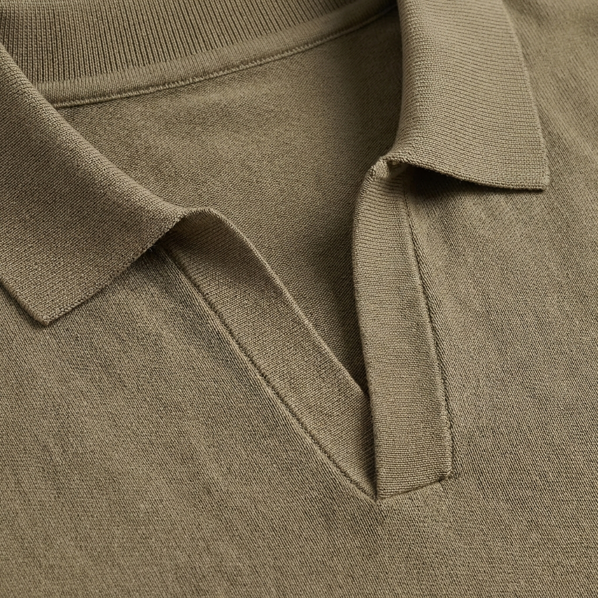 Polo Shirt Men in Technical Fabric Slim Fit