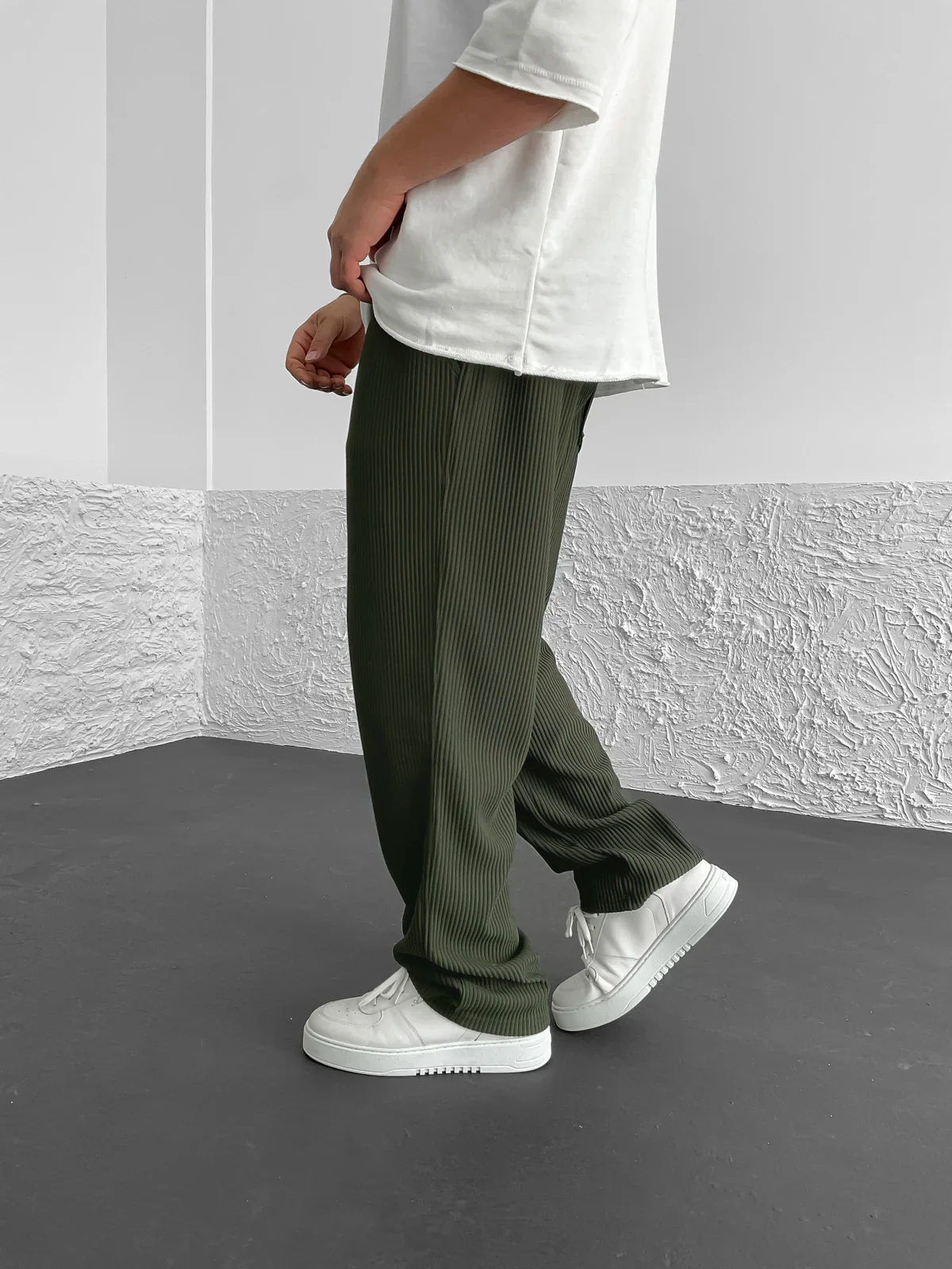Ribbed Relaxed Fit Trousers