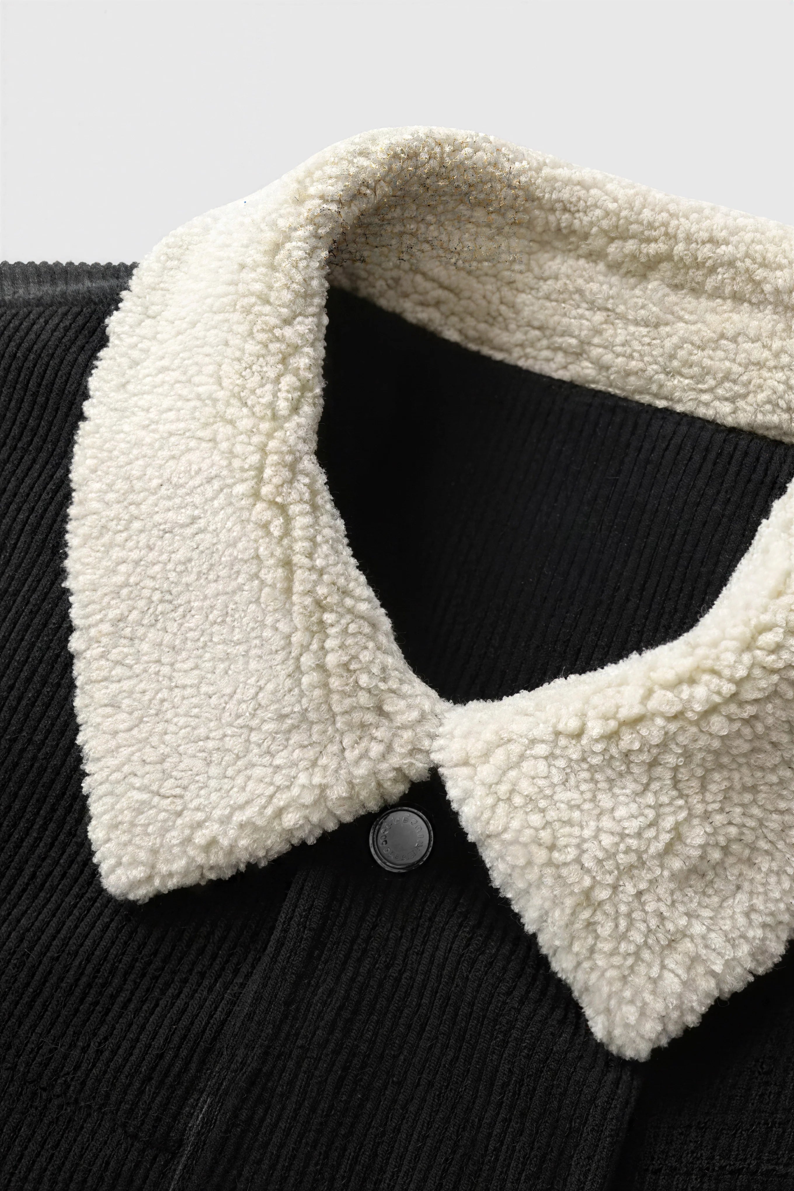 Men's Corduroy Jacket with Sherpa Collar and Snap Buttons - Black