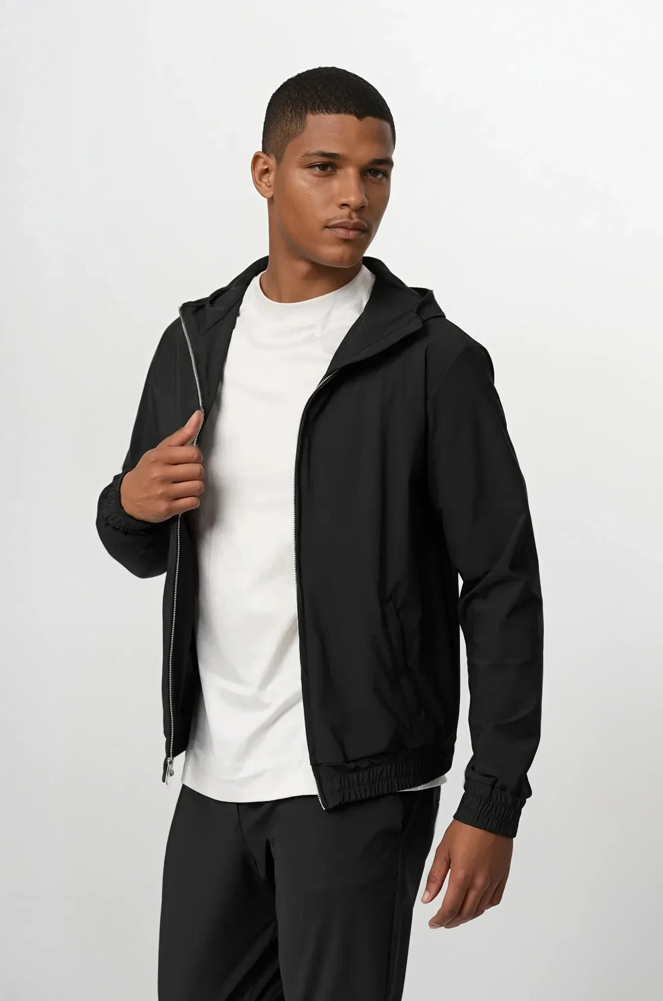 Hooded Phantom Black